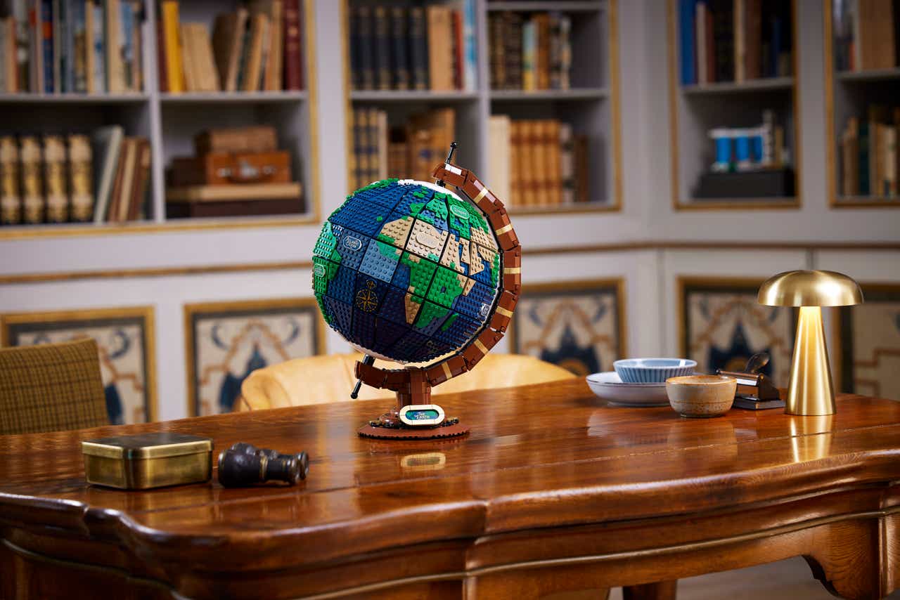 LEGO Ideas Earth Globe (21322)